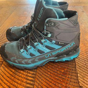 La Sportiva Ultra Raptor II Mid GTX